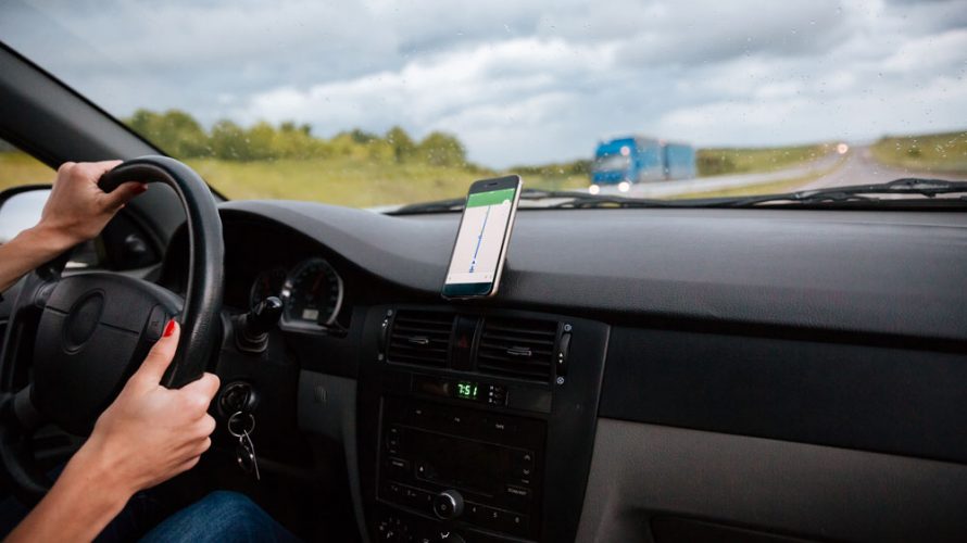 GoogleMapカーナビ。200km走行、3時間半で何MB?